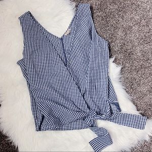eyeshadow ginghams wrap front sleeveless top M